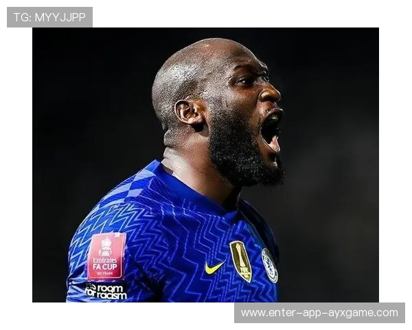 卢卡库背身支点稳定发挥,罗马进攻衔接更顺畅